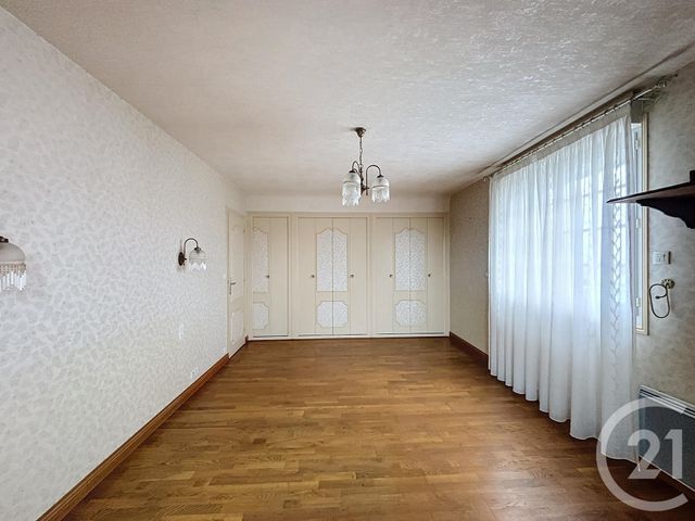 Afficher la photo en grand maison à vendre - 6 pièces - 123.5 m2 - LAMBALLE - 22 - BRETAGNE - Century 21 Coeur De Penthièvre