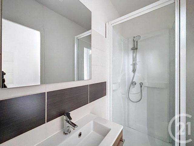 Appartement T2 à louer - 2 pièces - 31.71 m2 - ST BRIEUC - 22 - BRETAGNE - Century 21 Coeur De Penthièvre