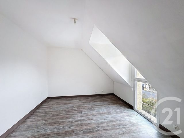 maison à louer - 6 pièces - 100.0 m2 - LAMBALLE - 22 - BRETAGNE - Century 21 Coeur De Penthièvre