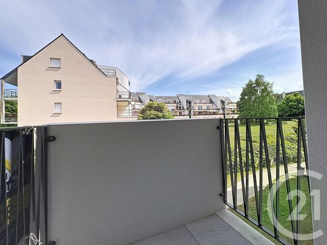 Appartement T2 à louer - 2 pièces - 42.08 m2 - LAMBALLE - 22 - BRETAGNE - Century 21 Coeur De Penthièvre