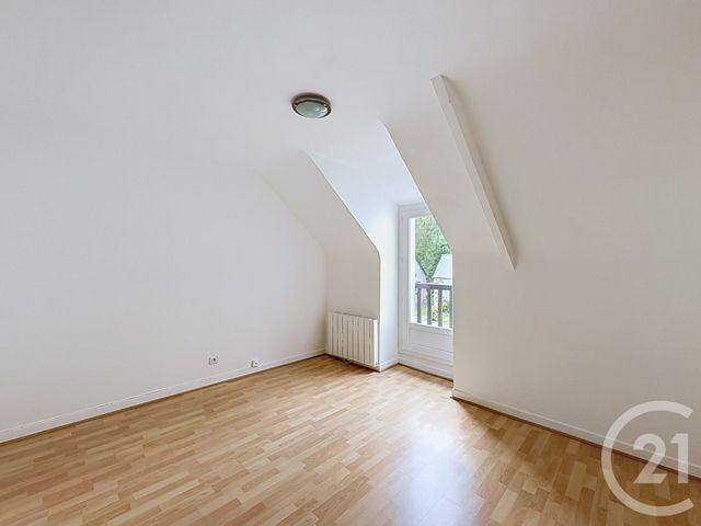 Appartement T2 à louer - 2 pièces - 37.0 m2 - LAMBALLE - 22 - BRETAGNE - Century 21 Coeur De Penthièvre